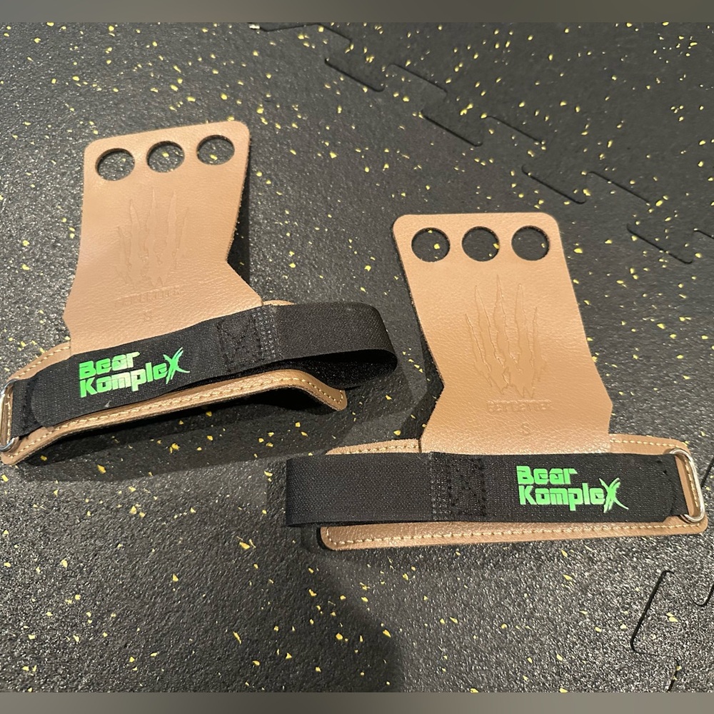 Like New Bear Komplex pull-up grips